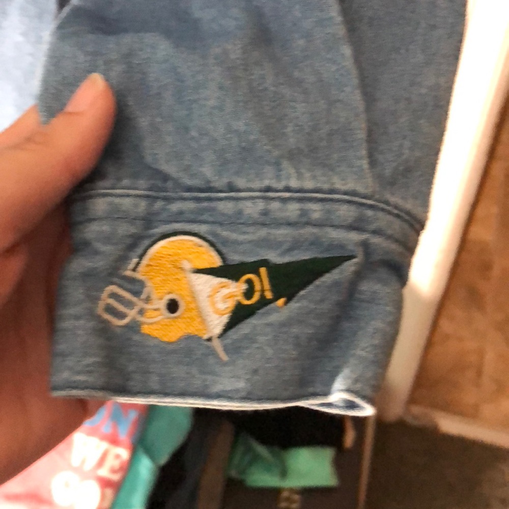 Christopher & Banks Green Bay denim shirt size med - Picture 4 of 7